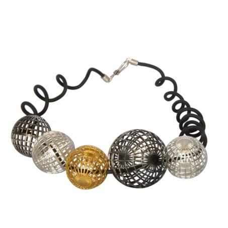 Kinēsis movement necklace