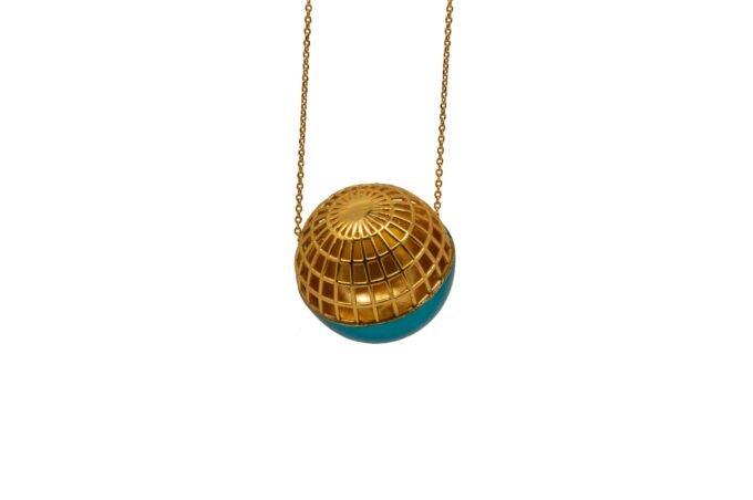 Kinēsis pendant